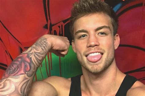 Dustin mcneer football  Devin and Justin land in the bottom two, Devin for his continued comical facial expressions and features deemed unsuitable